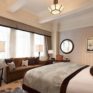 Fairmont Gold Grand King Executive Room